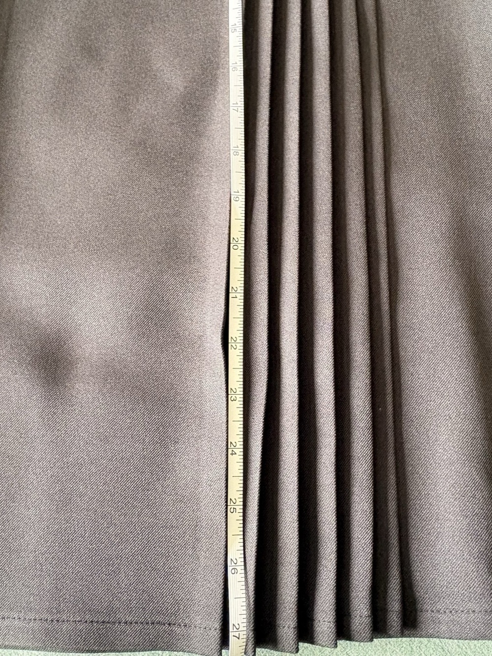 Vintage St. Michael M&S Black Pleated Midi Skirt – UK 16 / US 12 – Made in Canad - Picture 13 of 14